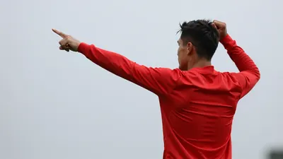 Altrincham have signed striker Kane Hemmings on a free transfer as they look to bounce back from a loss at Boreham Wood
